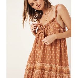 NWT Spell & the Gypsy Utopia Strappy Sundress Cinnamon Large